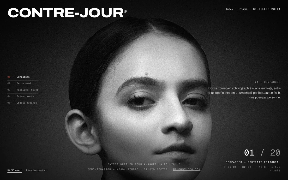 Page d'accueil du site Contre-Jour : un portrait en noir et blanc en plein écran ouvre la première série